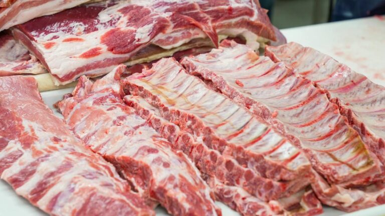 7 Cara Mengawetkan Daging Kurban Tanpa Kulkas, Tetap Segar dan Aman Dikonsumsi